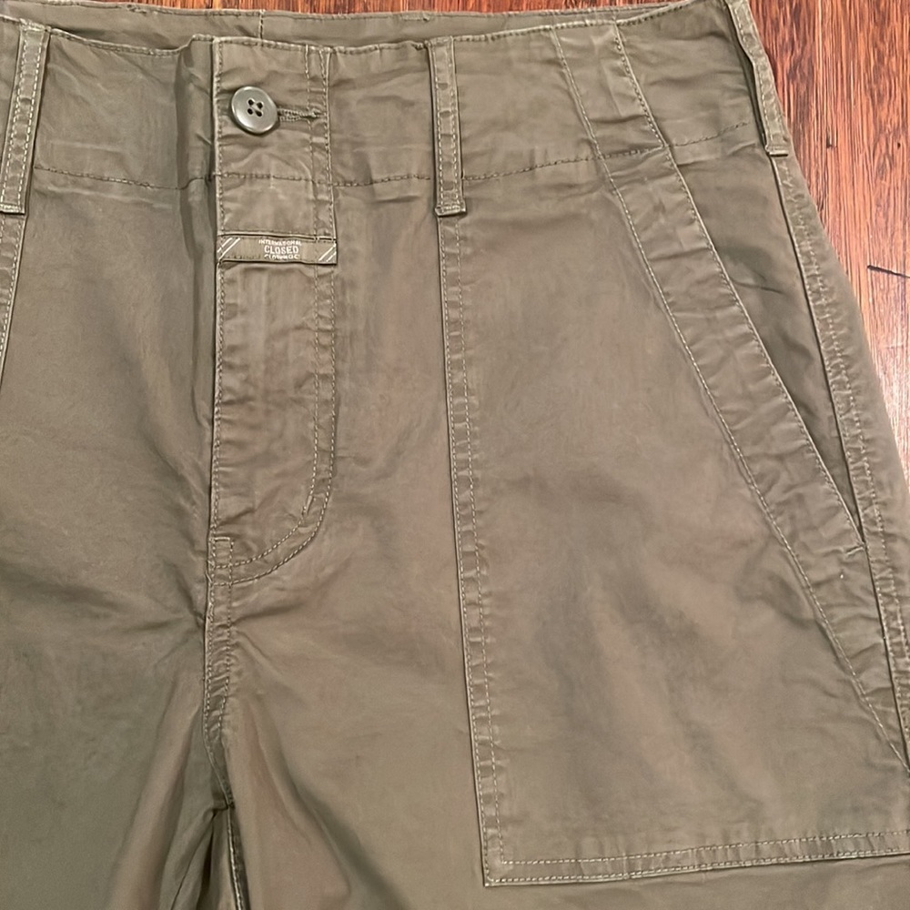 NWOT CLOSED Khaki Pants, Size 27 & 26 - Picture 4 of 13